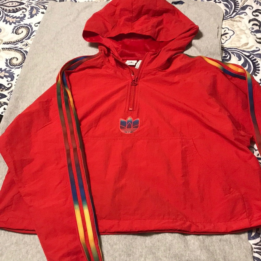 Adidas 3/4 zip windbreaker Wmns size XL. Crop top